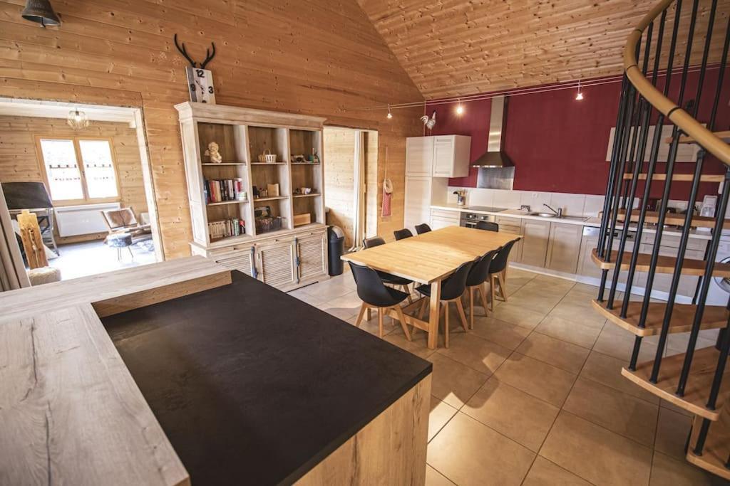 Willa Gite Jura Mina Chalet Au Milieu De La Nature Ney Zewnętrze zdjęcie