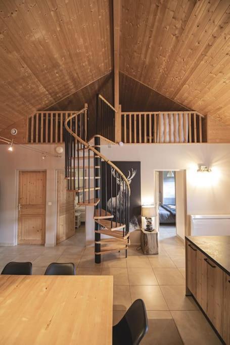 Willa Gite Jura Mina Chalet Au Milieu De La Nature Ney Zewnętrze zdjęcie